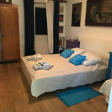 Tatil Evi Rustic Miketa Lukoran
