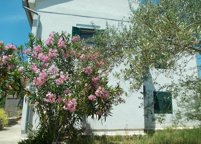 Prázdninový dům Rustic Holiday Miketa Lukoran