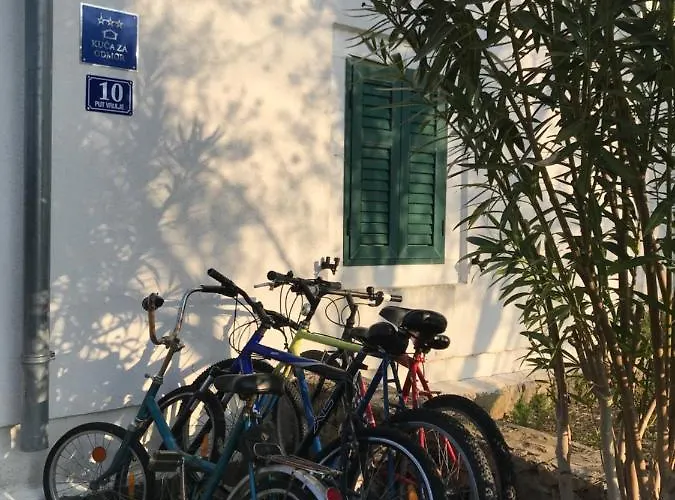 Rustic Holiday Miketa * Lukoran