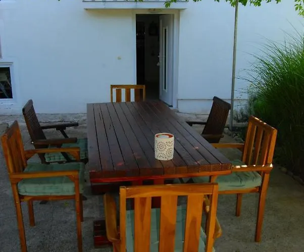 Rustic Miketa * Lukoran