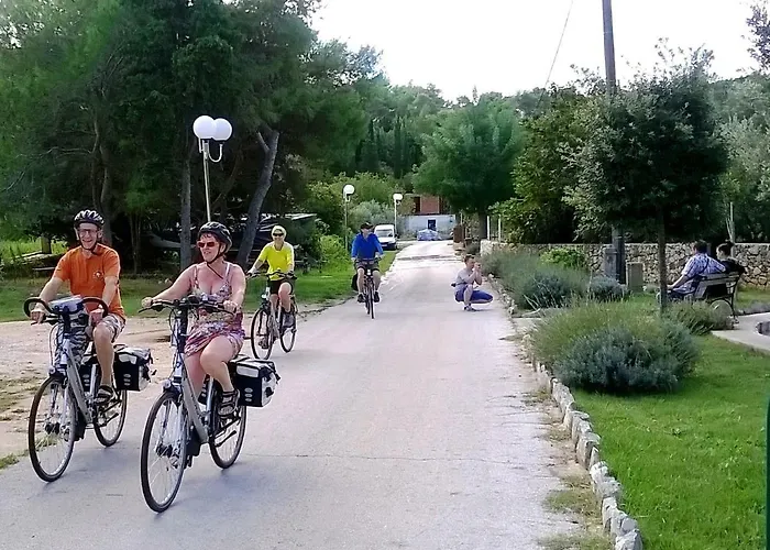 بيت للعطل Rustic Miketa