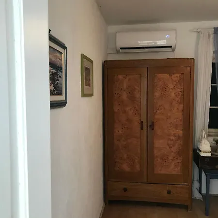 Rustic Miketa * Lukoran